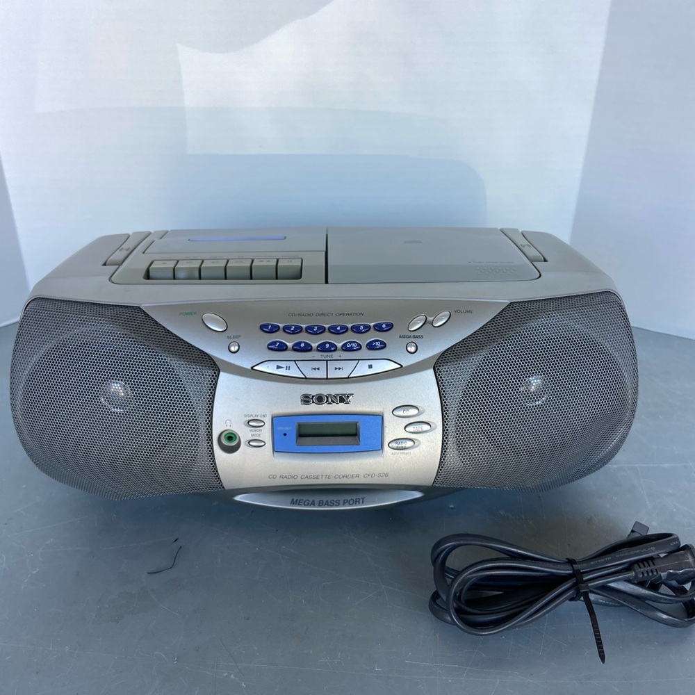 Sony CFD-S26 CD Cassette Radio Player Stereo AM/FM Boombox Tested &  all Works